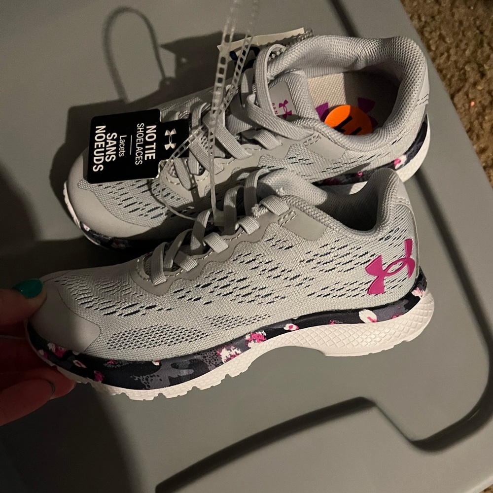 Girls Under Armour Shoes.
